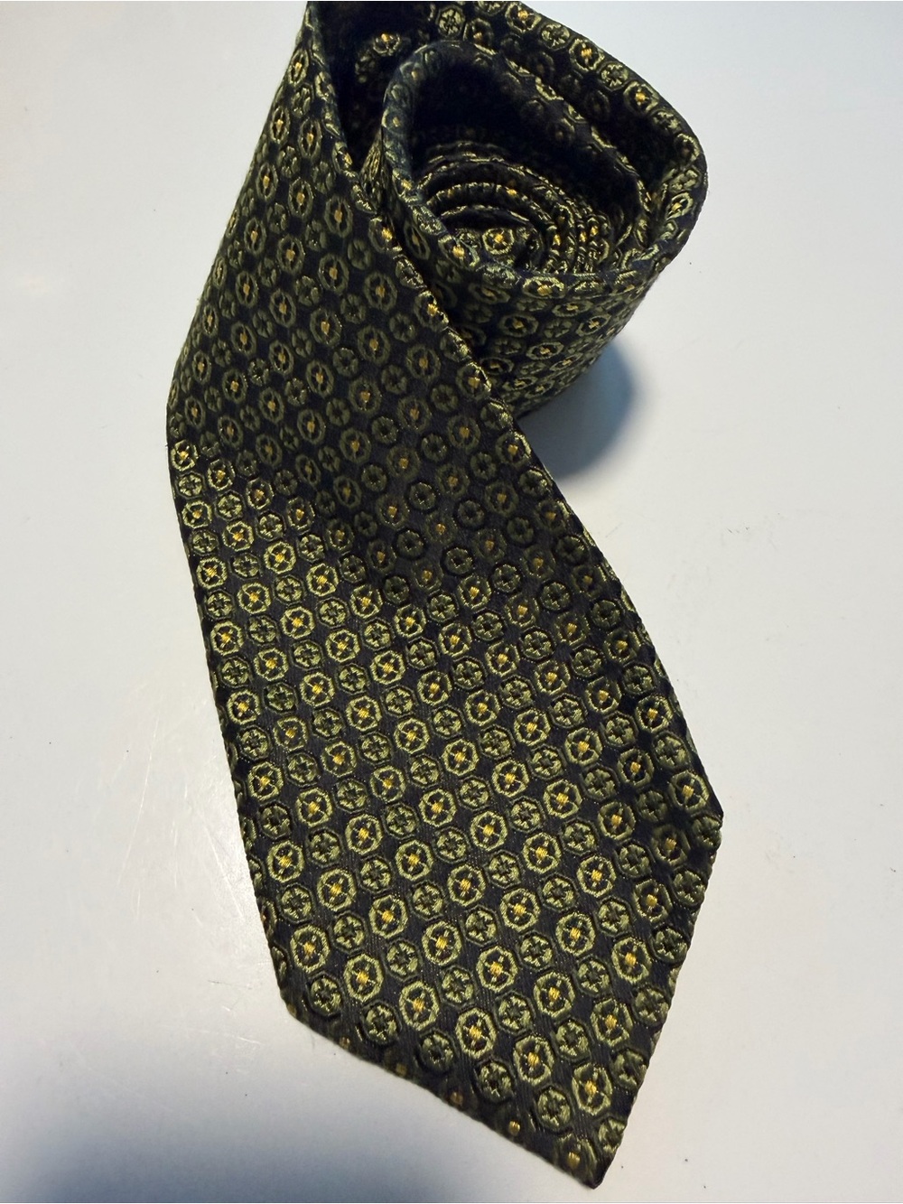 Banana Republic Italian Silk Geometric Medallion Wide Olive Green Gold 4"